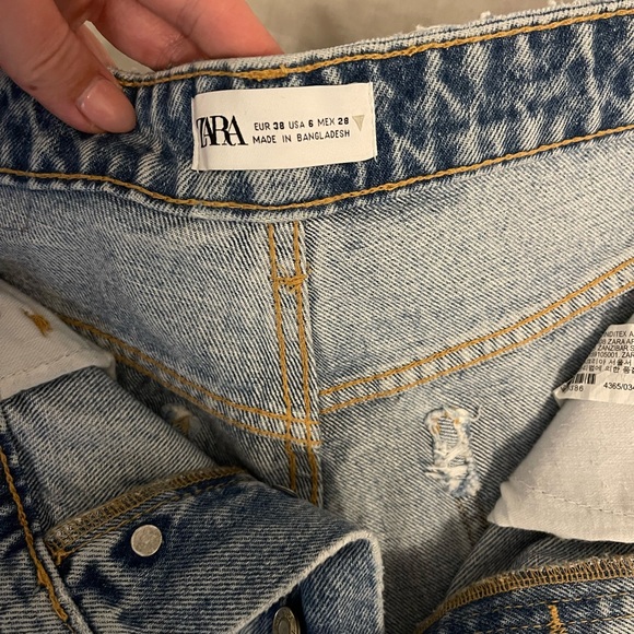 Zara jeans! Only worn once - Picture 4 of 5